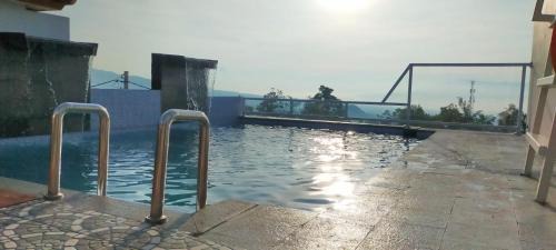 Oro Oro Ombo Villa | Indulge in Aesthetic Demara Villa with Pool & Family Fun