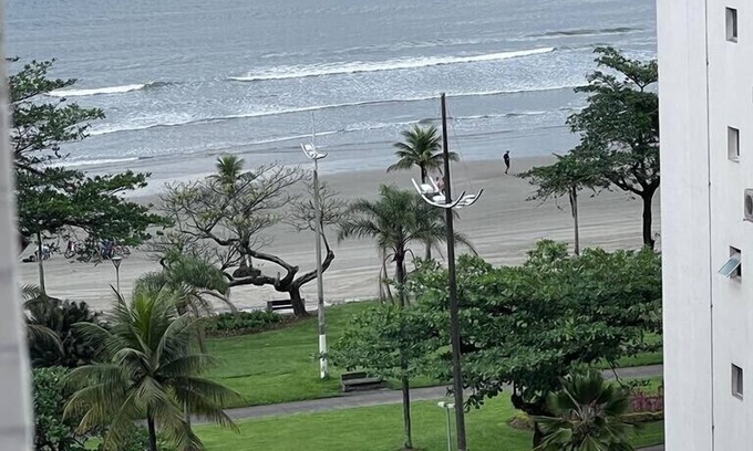 Embare Apartment | Ideal Stay with Sea View, Garage & Cozy Amenities in Embaré