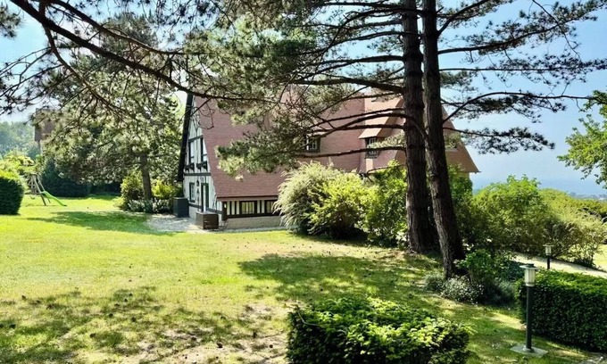Deauville House | Discover Demeure Moulin Saint-Laurent in Deauville