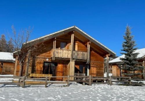 Saint-Etienne-en-Devoluy Ski Chalet | Demi-Chalet 6 à 8 pers, proche piste