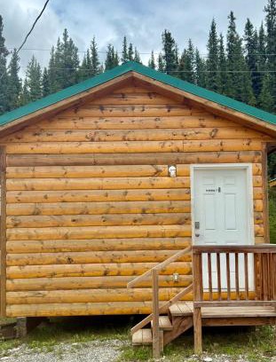 Denali Hotel | Family-Friendly Denali Rainbow Village RV Park & Motel