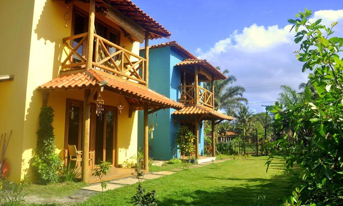 Serra Grande Ski Chalet | Relax at Dendês Corner Chalets with Oceanfront Views