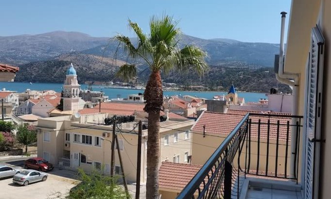 Kefalonia Apartment | Experience Denia's House: Central Argostoli Getaway