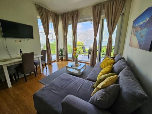 Prcanj Apartment | Deniz Apartment Kotor bay view apartment with terrace and pool