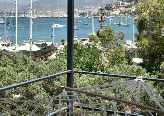Fethiye City Center Ski Chalet | Nature Retreat: Cozy Bungalow by the Sea & Forest