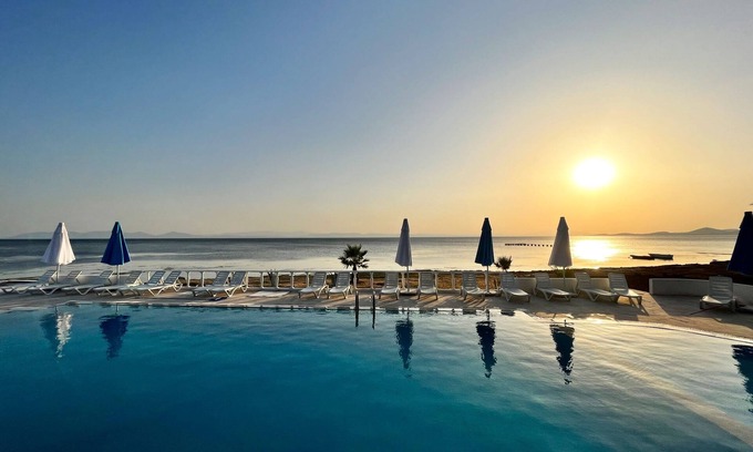 Altınova Hotel | Family-Friendly Stay at Deniz Yıldızı with Pool & Dining