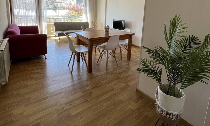 10 de Diciembre Apartment | Departamento Luminoso en el Centro de Bariloche