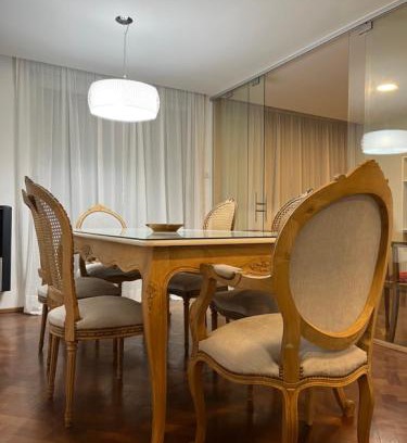 San Nicolas de los Arroyos Apartment | Central 2-Bedroom Apartment: Guest Rated 9.8 & Family-Friendly