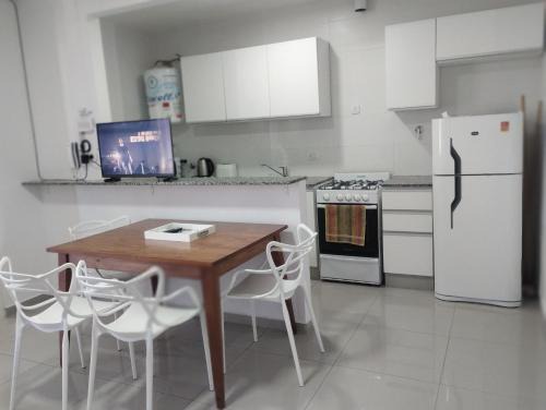 San Nicolas de los Arroyos Apartment | Ideal 3B Apartment in Prime Location with Kid-Friendly Perks