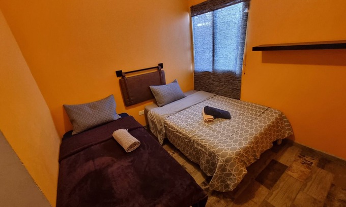 Queretaro Municipality Apartment | Stylish Departamento la Loma in Vibrant Commercial Area