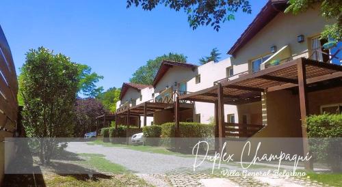 Villa General Belgrano House | Stylish Duplex Apartment with Hot Tub & Family Amenities