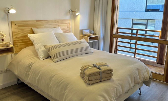 Mar del Plata Apartment | Beachside 3-Room Getaway with Family-Friendly Amenities