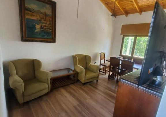 Santa Rosa Apartment | Central Apartment with Automated Garage & Pet Friendly
