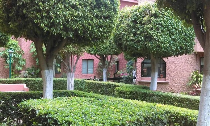Mercurio Apartment | Comfortable Central Apartment with Parking & Pet-Friendly Amenities