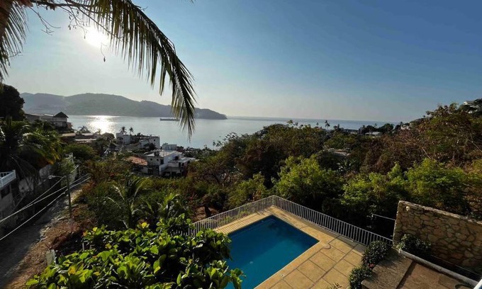 Caleta Apartment | Relaxing Retreat with Pool and Ocean View