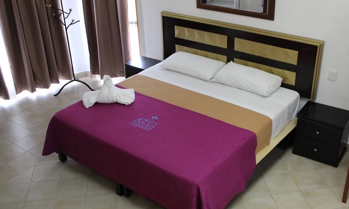 Bondies Apartment | Cozy Hotel-Style Apartment with Pool and Spa Amenities