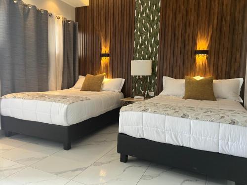 Campestre-Lomas Apartment | Inviting Terrace Apartment with Views for Family Getaways