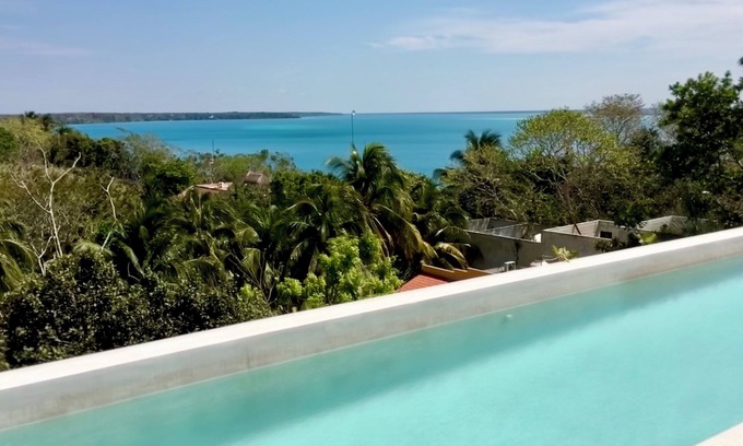 Bacalar Apartment | Indulge in Bacalar’s Micaela C2: Family-Friendly Retreat