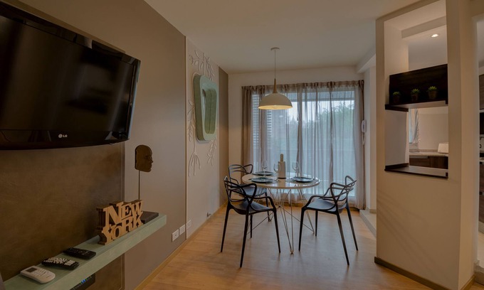 Centro Apartment | Stylish New Apartment with Kitchen & Wheelchair Access