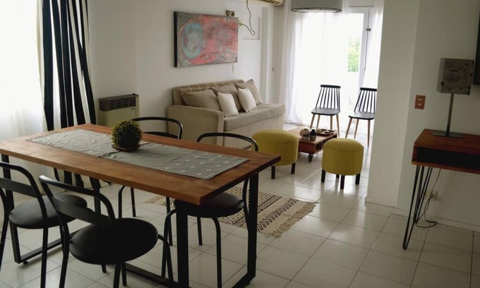 Las Heras Apartment | Comfortable Stay in the Heart of Mendoza - Family-Friendly