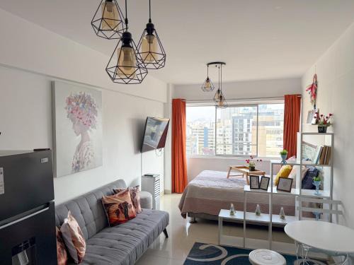 Leuro Apartment | Private Apartment in Miraflores - Pet and Child Friendly!