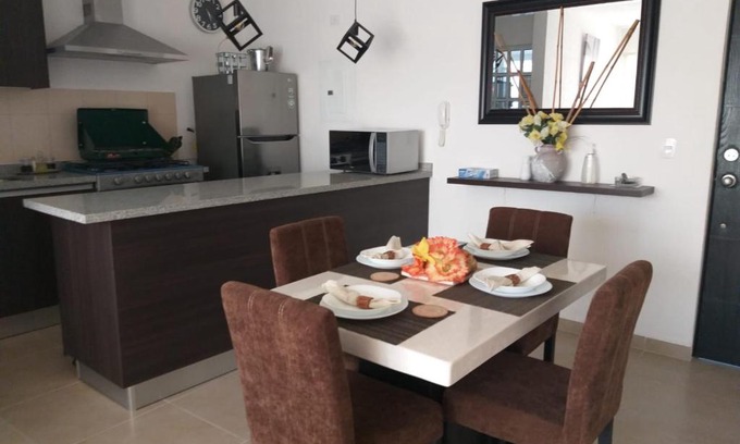 Apodaca Apartment | Comfortable Stay at Departamento en Playa de Apodaca