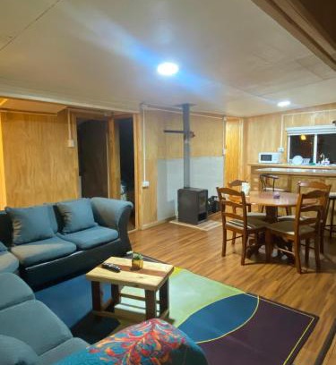 Chaiten Apartment | Pet-Friendly Departamento La Espiga: Family-Approved Comfort