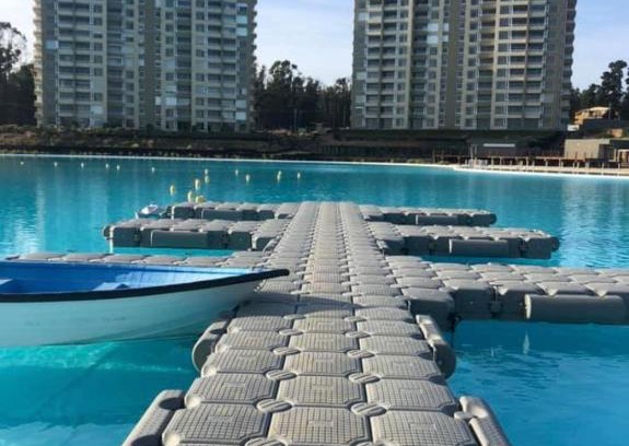 El Tabo Apartment | Oceanfront Departamento Las Cruces with Pool & Family Amenities