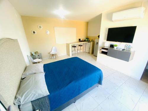 Mazatlan Apartment | Cozy Departamento Piso 3 - Pet & Child Friendly Stay
