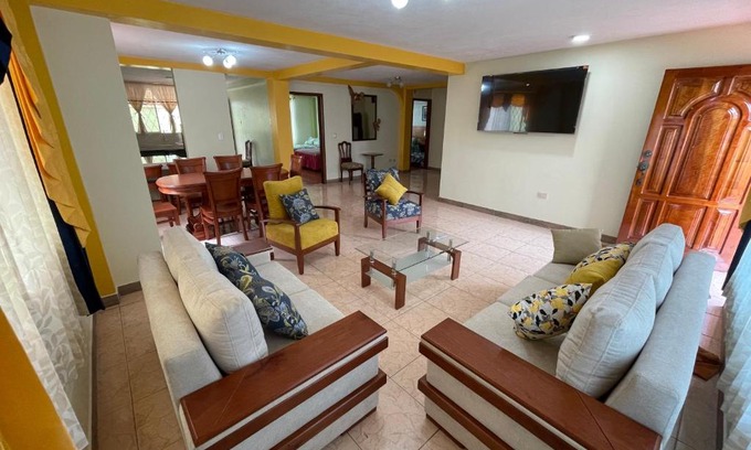 Ramonurcu Apartment | Pet-Friendly Departamento Puyo Adventure: Rated 9/10
