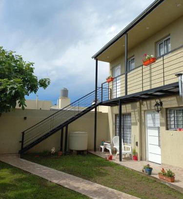 Santa Rosa Apartment | Guest Rated: 10/10 at Departamentos Tomás Mason