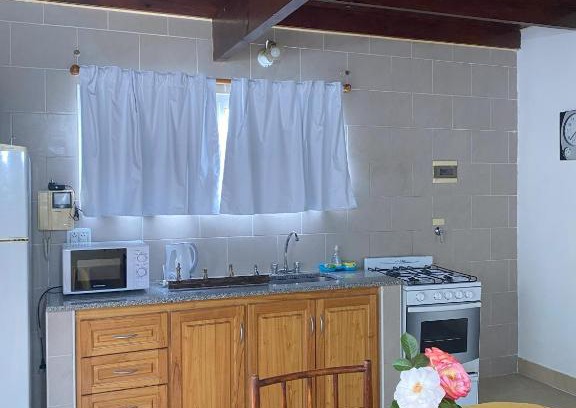 Mar del Plata Apartment | Budget-Friendly Depto Don Bosco with Complimentary Breakfast