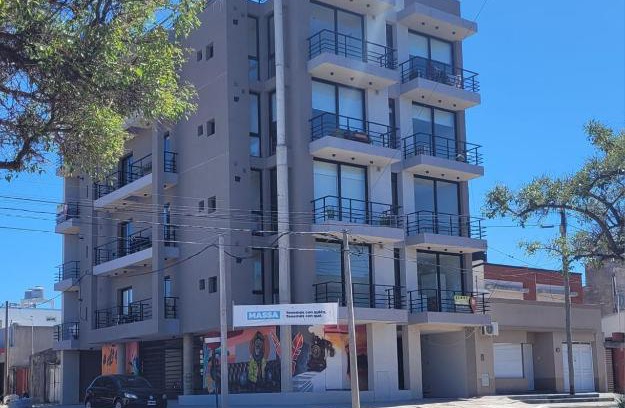 Gualeguaychu Apartment | Pet-Friendly Retreat at Depto Edificio Vias Gualeguaychú