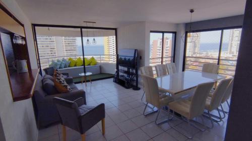 Cavancha Apartment | Oceanfront DEPT SUITE II: 4-Star Pet-Friendly Retreat