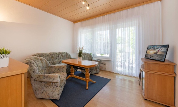 Koserow House | Discover the 3-Room Bungalow with Ocean View at Räuberkuhle II