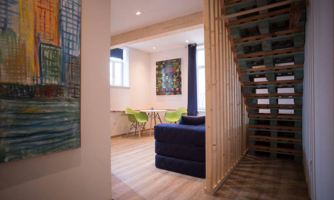 Marktheidenfeld Apartment | Experience Der einstige TAUBENSCHLAG: Deluxe Maisonette Escape