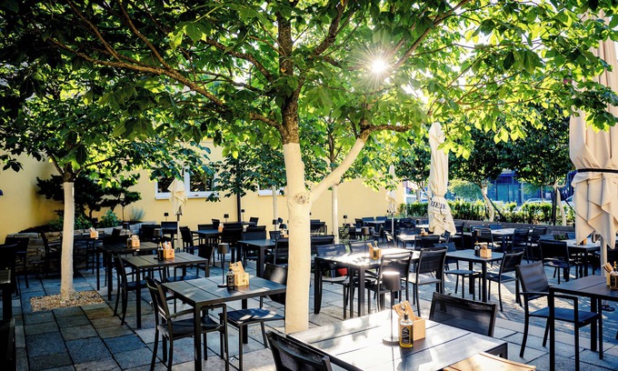 Ried im Innkreis Hotel | Experience Comfort at Der Kaiserhof - 4-Star Eco-Friendly Retreat