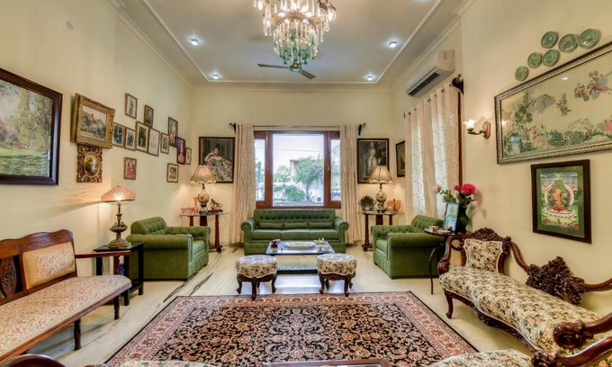 Bani Park House | Unforgettable Stay at Dera Jaipur Homestay - Rated 9.3/10