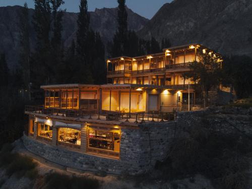 Gilgit-Baltistan Resort | Oceanfront Retreat at Dera Lamsa Shigar - Rated 8.3/10
