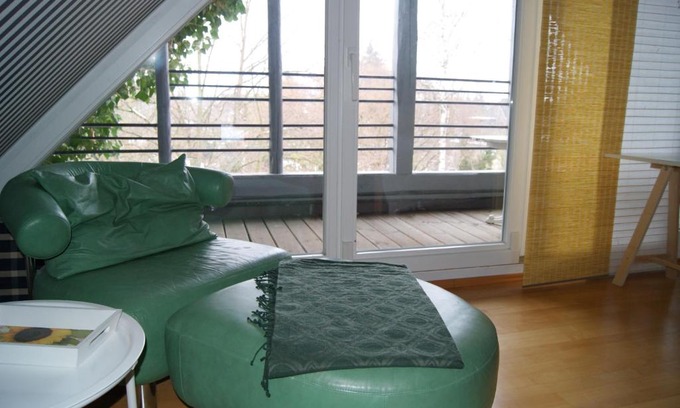 Region Hannover District Apartment | Discover Family-Friendly Comfort at Derhof Hotel