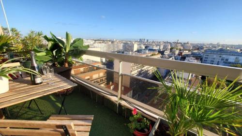 12th Arrondissement Apartment | Sky-High Retreat with Panoramic Views at Dernier Étage
