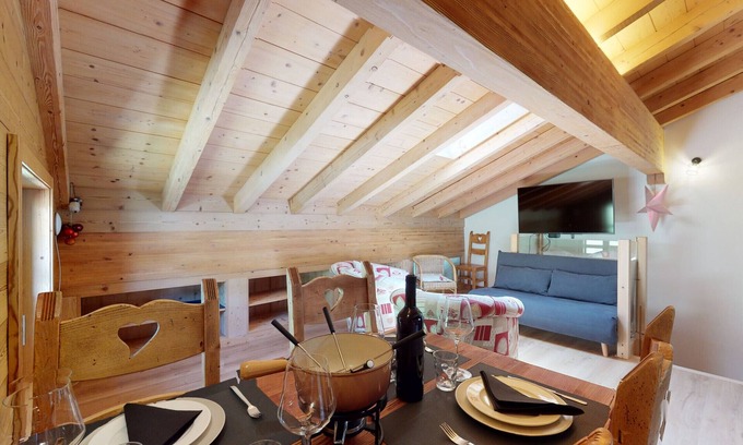 Iserables Apartment | Des Alpes Apartment: Ideal Slopeside Retreat for Families