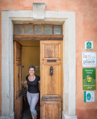 Herepian Bed & Breakfast | Unforgettable Stays at Des Lits Sur La Place - Rated 9.4/10