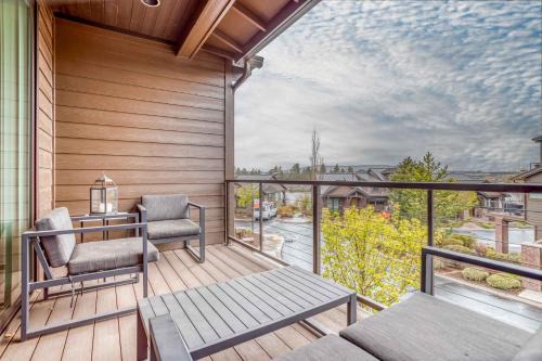 Southern Crossing House | Discover Deschutes Landing at the Old Mill Riverfront