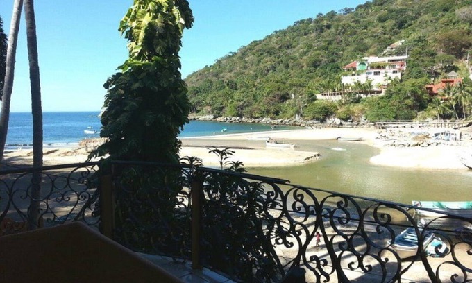 Boca de Tomatlan House | Inviting Villas Rodelinda: Family-Friendly with Breakfast