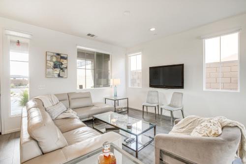 Desert Hot Springs House | Desert Hot Springs Retreat with Pool & Relaxing Hot Tub
