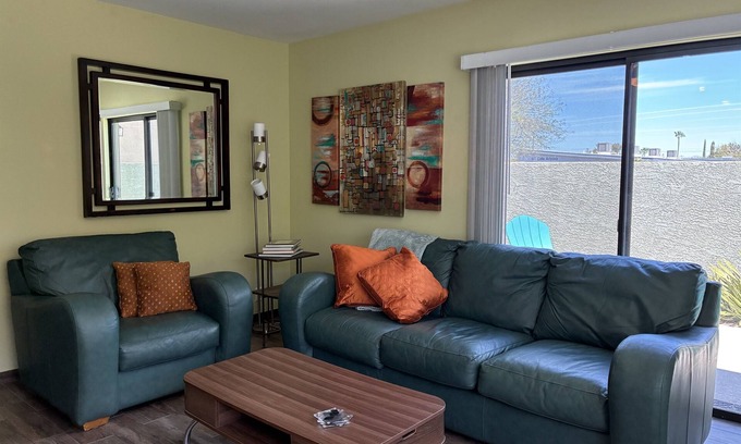 Limberlost House | Dog-Friendly Desert Morada Casita: Perfect for Family Getaways