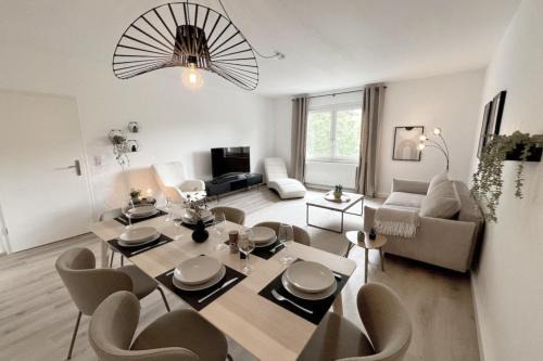 Mainz-Bingen Apartment | Riverside Retreat: Family-Friendly with Breakfast Included