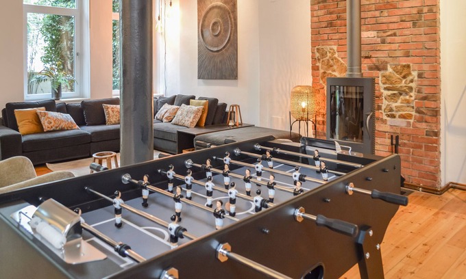 Linden-Sud Apartment | Stylish Design Apartment in Central Location with Netflix
