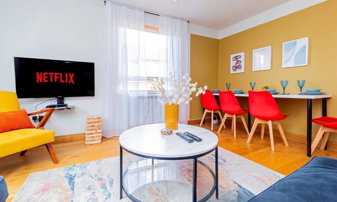 Portsmouth Apartment | Discover a Renovated Two-Bedroom Apartment in Southsea